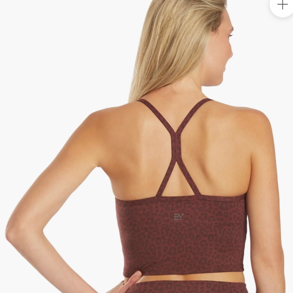 Cropped Sports Top NWT